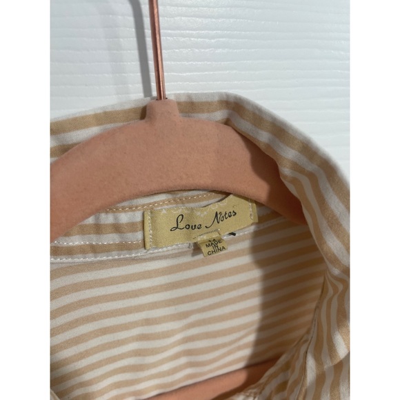 Button Down Cropped blouse - Picture 4 of 4